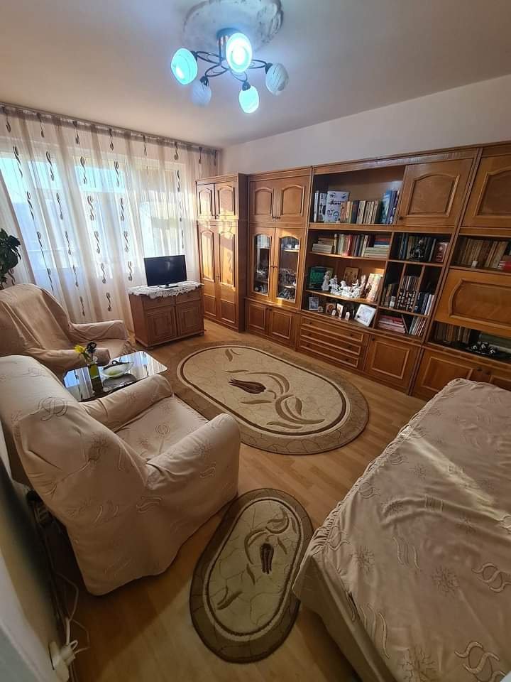 Apartament 3 camere – Șoseaua Giurgiului | Etaj 2/10 | Bloc reabilitat.