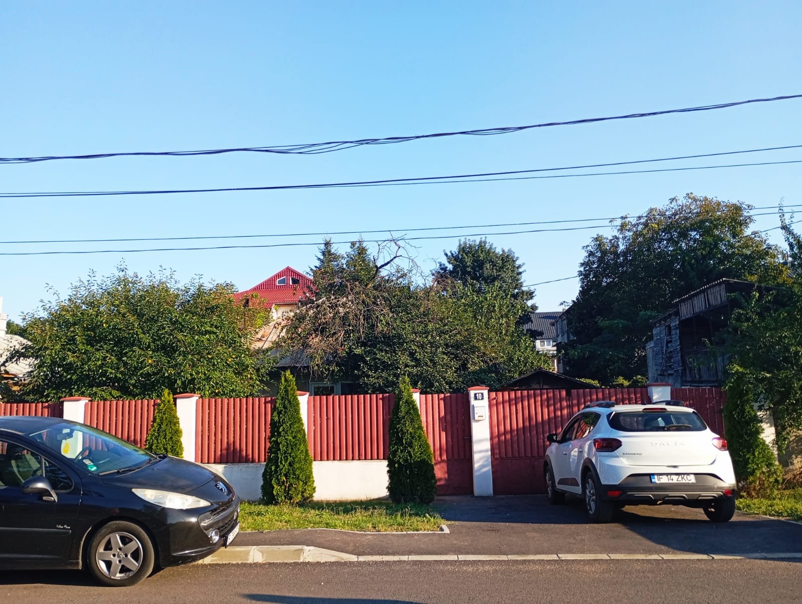casa cu 4 locuri de parcare ghermanesti (snagov)