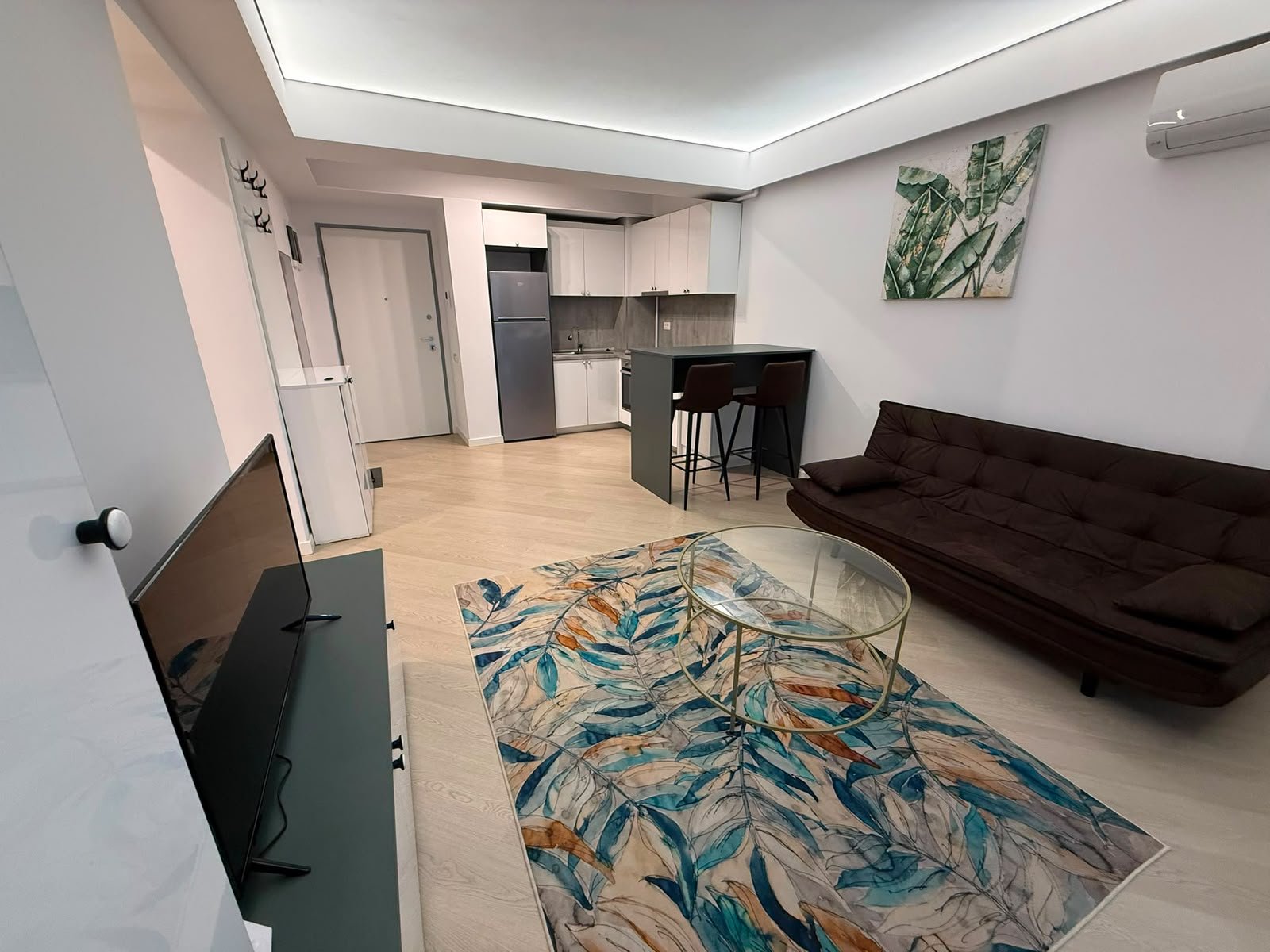 Apartament decomandat, pet friendly, Pipera, etaj 4